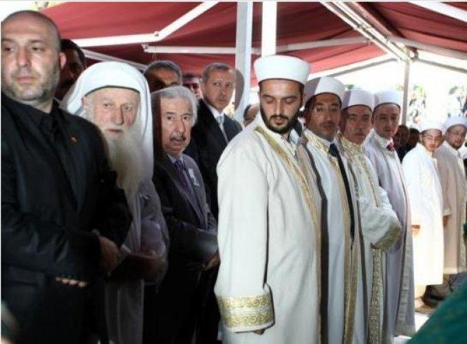 Osman Nami Osmanoğlu'nun cenazesi