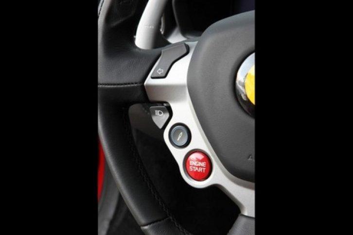 Ferrari 458  - Resim 15
