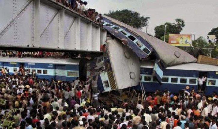 Hindistan’da tren kazası - Resim 3