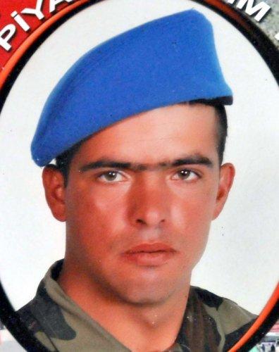 Türkiye 7 şehidine ağlıyor