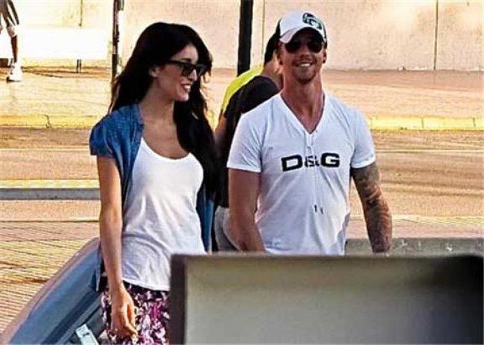 Guti kesinlikle gay değil