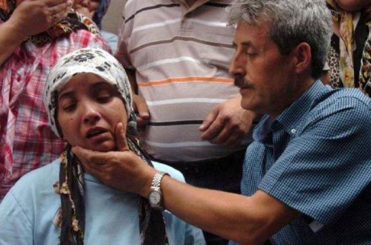Şehit onbaşı Hakan Yutkun'un cenazesi - Resim 21