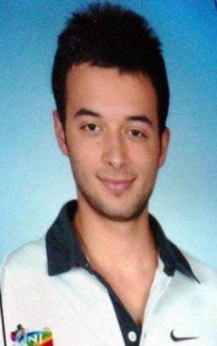 Şehit onbaşı Hakan Yutkun'un cenazesi - Resim 10