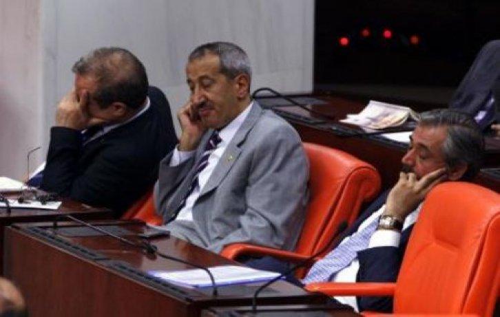 Bana laf atarsanız ben de size taş atarım - Resim 10