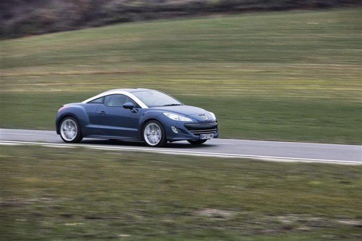 Peugeot RCZ 