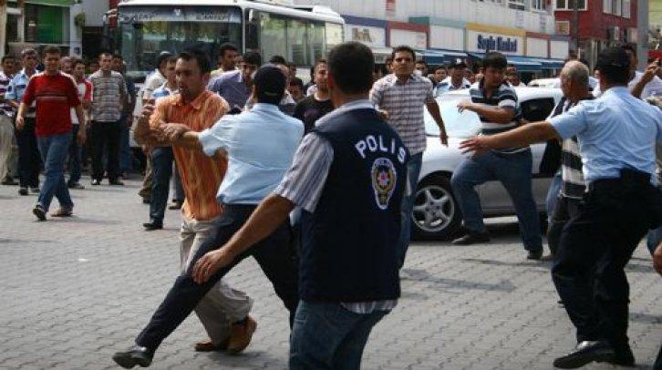 500 Kişi mahalleye girmeye çalıştı  - Resim 3