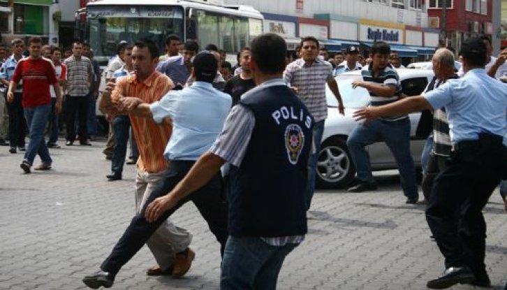 500 Kişi mahalleye girmeye çalıştı  - Resim 4