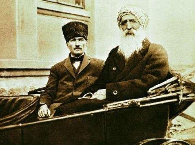 Tunceli’ye Seyit Rıza heykeli dikildi