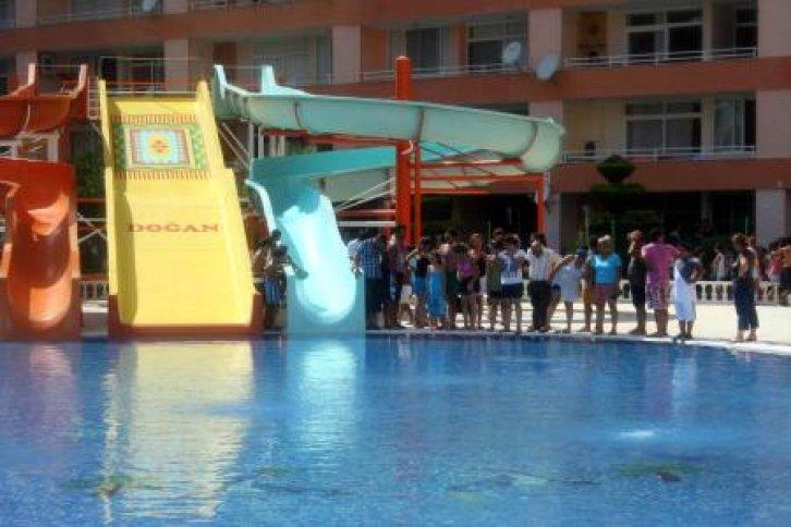 Tatil sitesinde akıl almaz ölüm - Resim 2