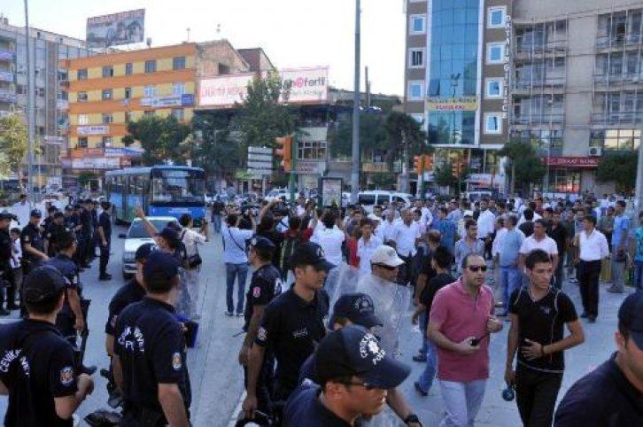 Elazığ'da tehlikeli gerginlik - Resim 6