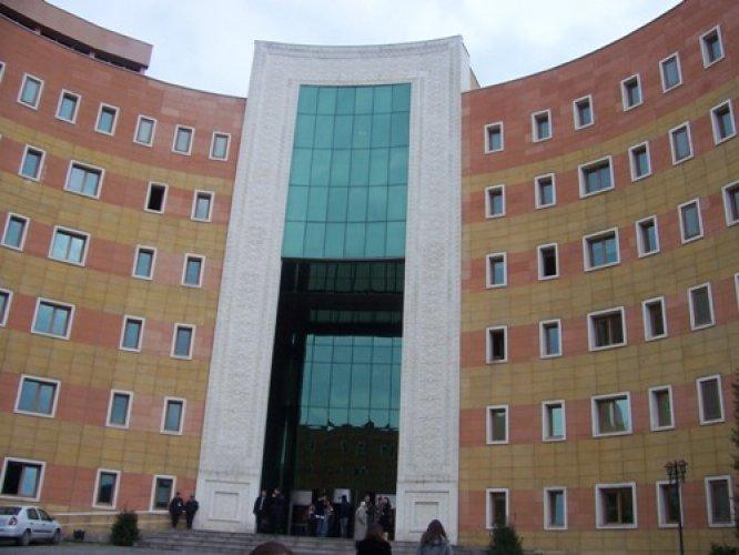 İsim isim vakıf üniversite ücretleri