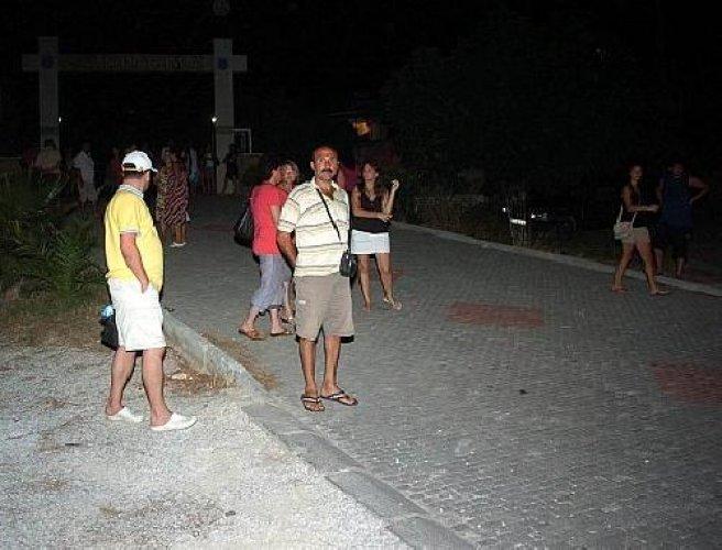 Sağlıkçıların mavi turu kabusa döndü - Resim 7