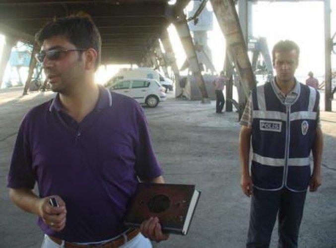 Türk ekipler Mavi Marmara'yı inceledi  - Resim 22