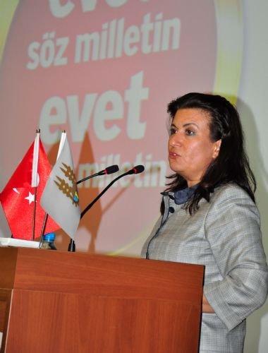 Nimet Çubukçu Romanlarla - Resim 11