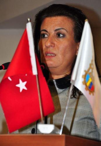 Nimet Çubukçu Romanlarla - Resim 10