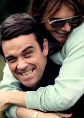 Robbie Williams ve Türk kızı Ayda - Resim 14