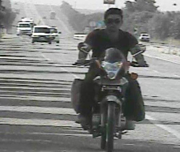Polisi Şehit eden saldırgan kamerada - Resim 4