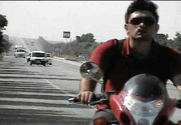 Polisi Şehit eden saldırgan kamerada - Resim 1