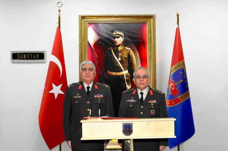 Orduda sessiz devir teslim töreni - Resim 3