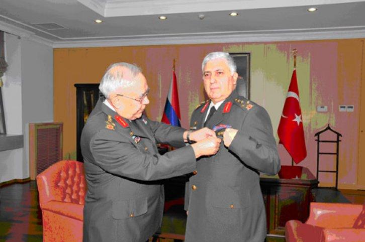 Orduda sessiz devir teslim töreni - Resim 4