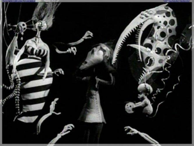 Karşınızda Tim Burton sanatı - Resim 18