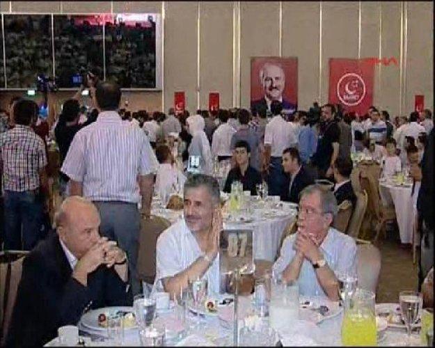 Saadet Partisi kongresinde olay  - Resim 1
