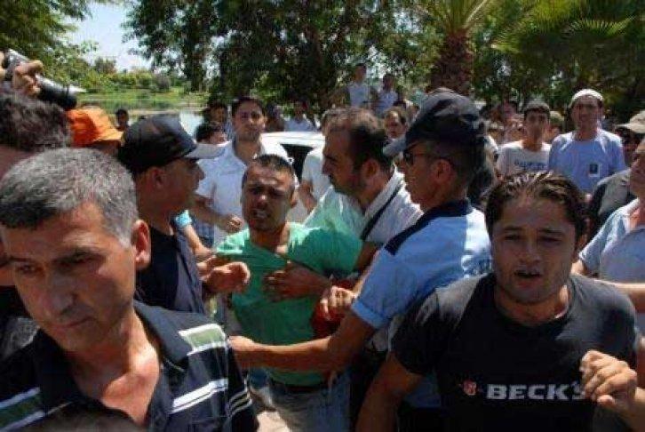 Şehit cenazesinde çelenk gerginliği - Resim 20