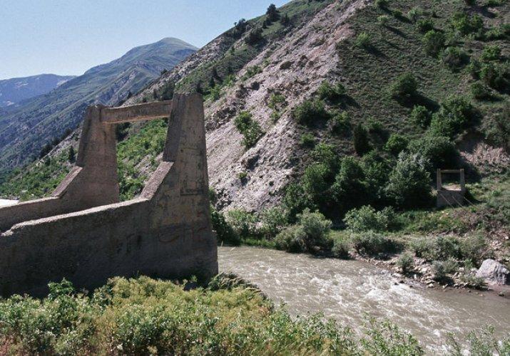 Devrimci gençlik köprüsü yeniden yapılıyor