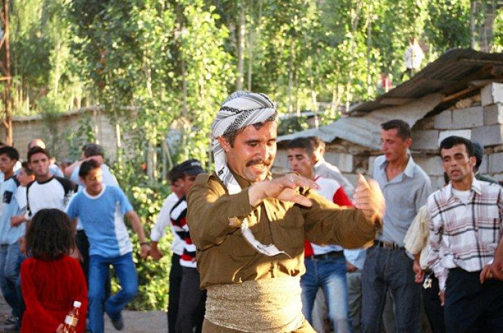 Devrimci gençlik köprüsü yeniden yapılıyor