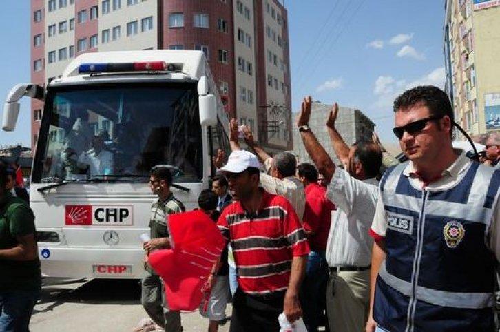 Kılıçdaroğlu Van’da hayal kırıklığı yaşadı  - Resim 25