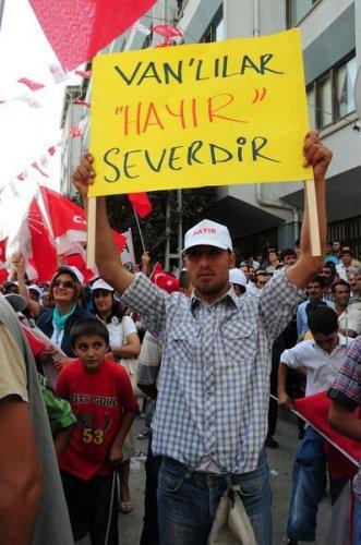 Kılıçdaroğlu Van’da hayal kırıklığı yaşadı  - Resim 16