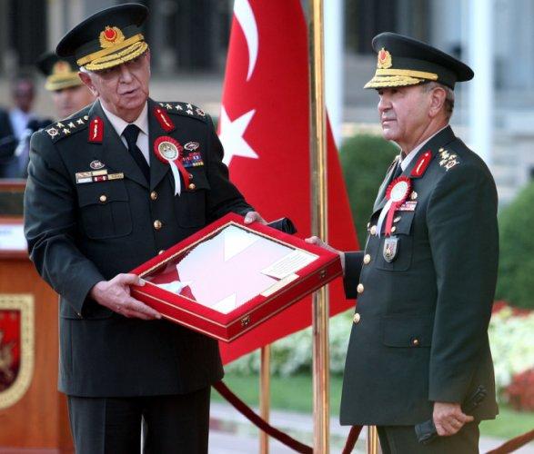 Koşaner Ceylanoğlu'na Kara Kuvvetleri Komutanlığı'nı devretti - Resim 12