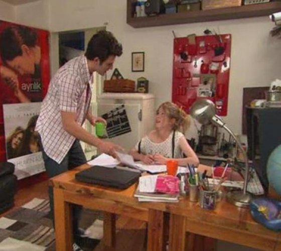 Reyting rekortmeni dizi Küçük Sırlar