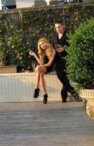 Reyting rekortmeni dizi Küçük Sırlar