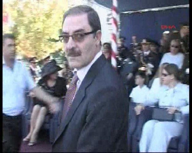 Diyarbakır'da protokol gerginliği - Resim 3