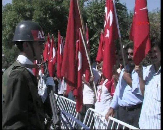 Diyarbakır'da protokol gerginliği - Resim 5