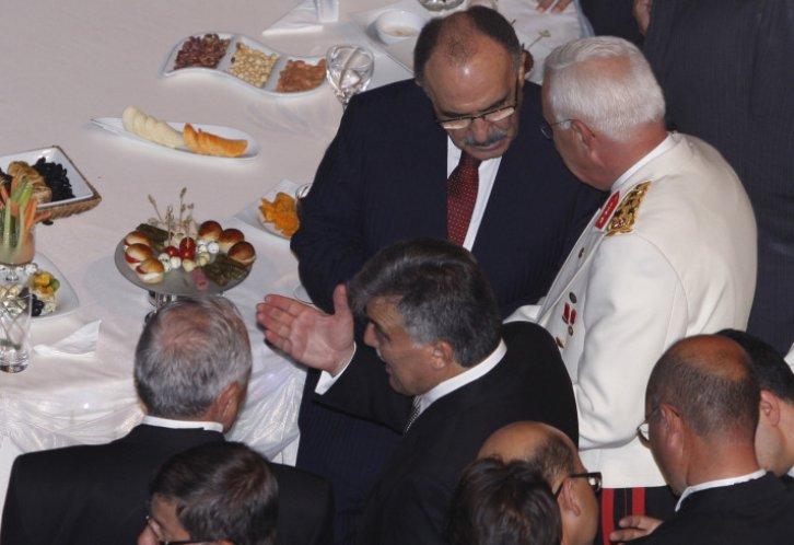 Işık Koşaner 'ın ilk resepsiyonu  - Resim 8