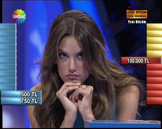 Alessandra var mısın yok musun - Resim 125