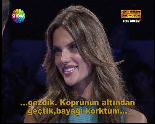 Alessandra var mısın yok musun - Resim 92