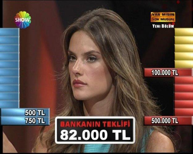 Alessandra var mısın yok musun - Resim 95