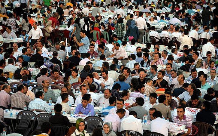 Başkentte 70 bin kişilik iftar rekoru   - Resim 4