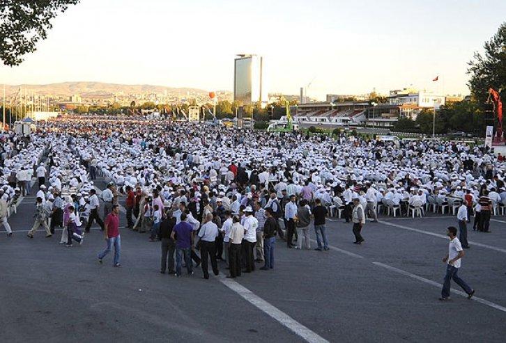 Başkentte 70 bin kişilik iftar rekoru   - Resim 8