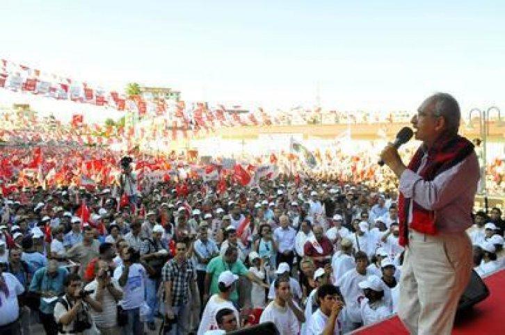 Kılıçdaroğlu'nun Mersin'de giydiği gömlek 