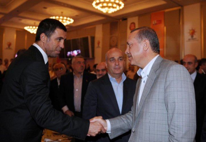 Başbakan'ın iftarına katılan sanatçılar