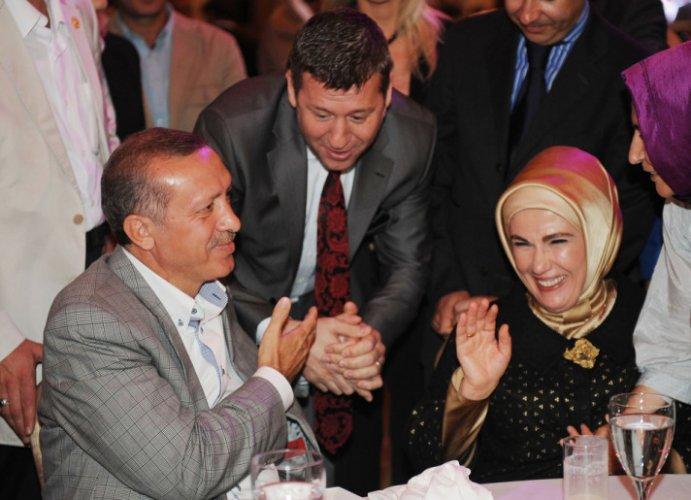 Başbakan'ın iftarına katılan sanatçılar