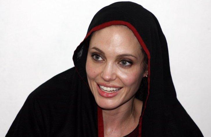 Angelina Jolie Pakistanda  - Resim 1
