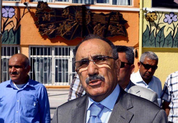 Türkiye referandum için sandık başında - Resim 9