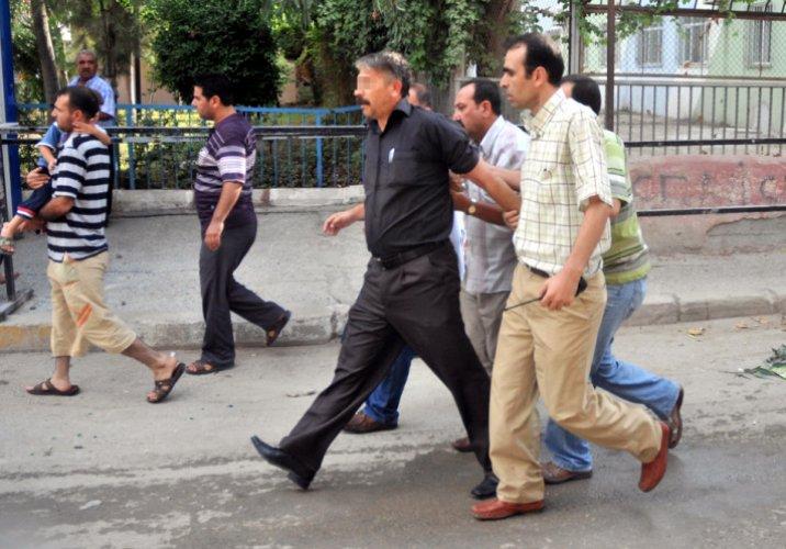 Türkiye referandum için sandık başında - Resim 7