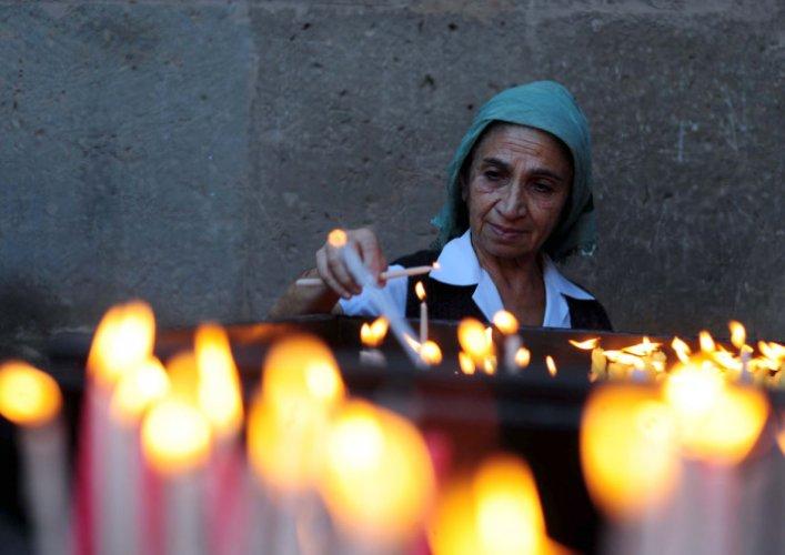 Van Akdamar'da 95 yıl sonra ilk ayin - Resim 3