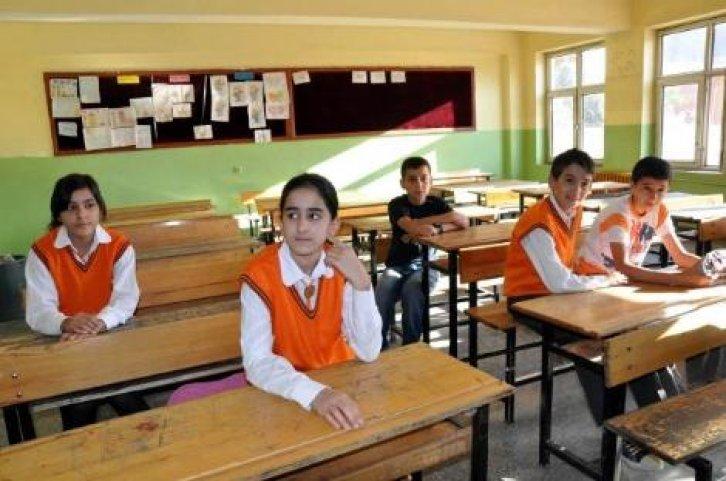 Hakkari'de öğretmenler öğrenci bekledi - Resim 16